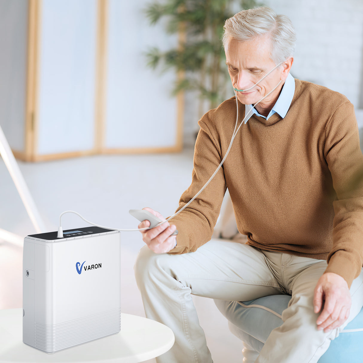 Concentrador de oxígeno portátil de flujo continuo VARON VP-6, adecuado para personas mayores, fácil de operar